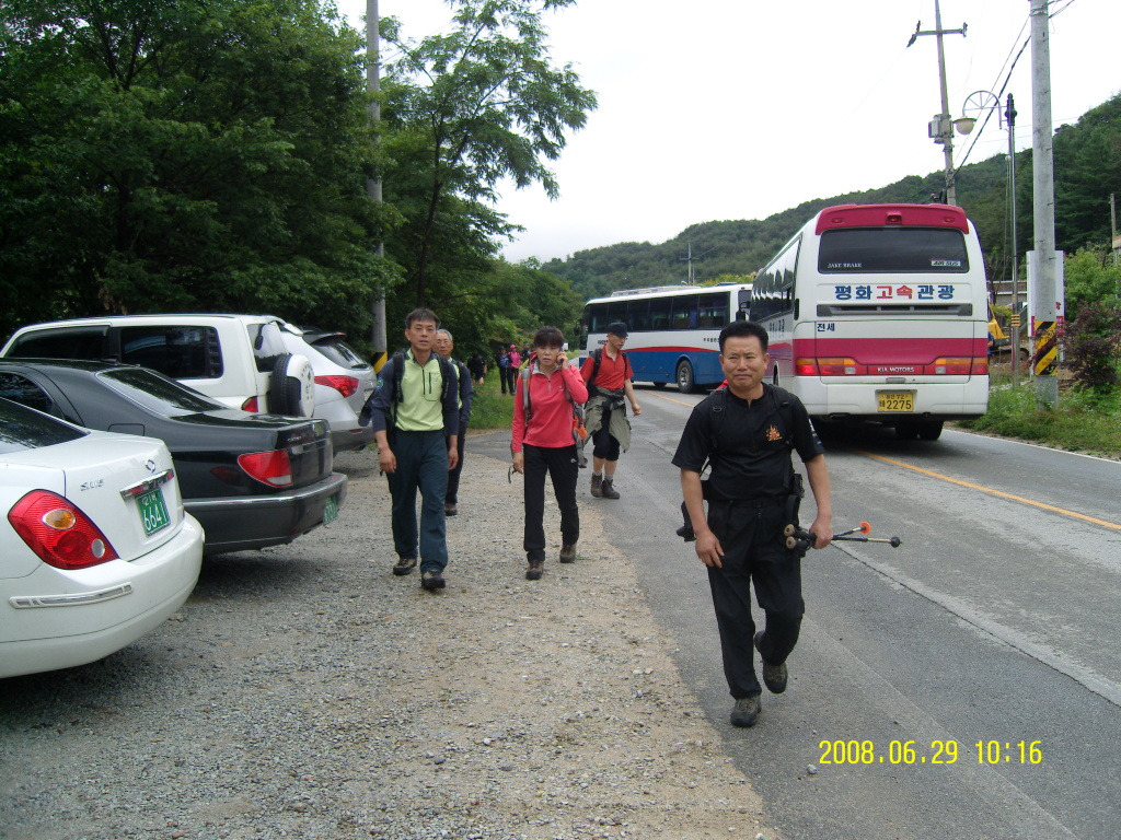 �̹����� Ŭ���ϸ� ������ ���� �� �ֽ��ϴ�.